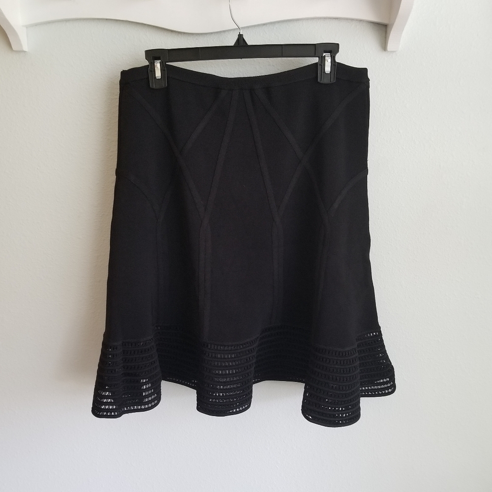 DVF Diane von Furstenberg black heavy knit skirt L